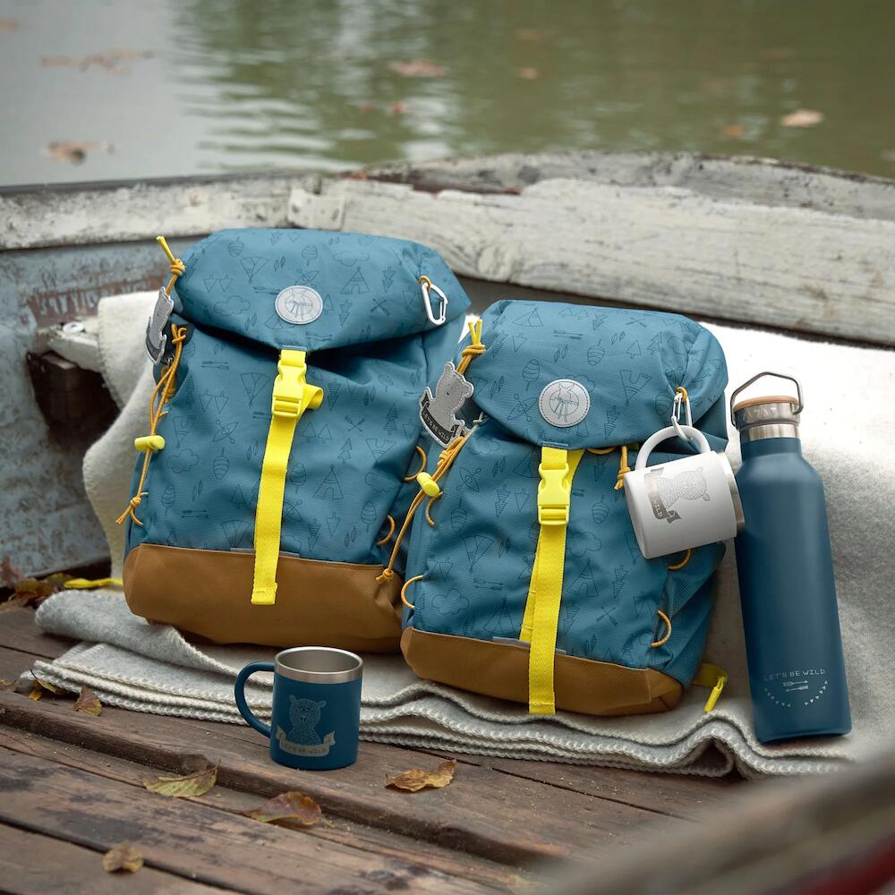 リュック ミニアウトドアバックパック 撥水性 対象年齢 3歳~ 容量 9L シンプル デザイン レッシグ LÄSSIG レインカバー付き