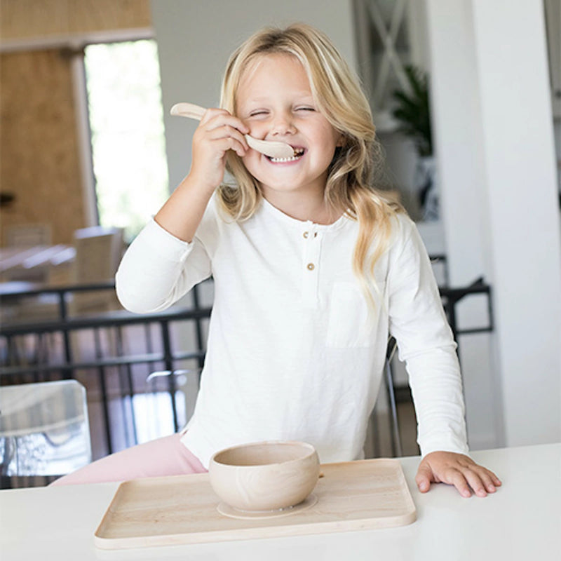 【ギフトBOX入】ひっくり返らない ベビー食器 シリコン ボウル & スプーン 2点セット