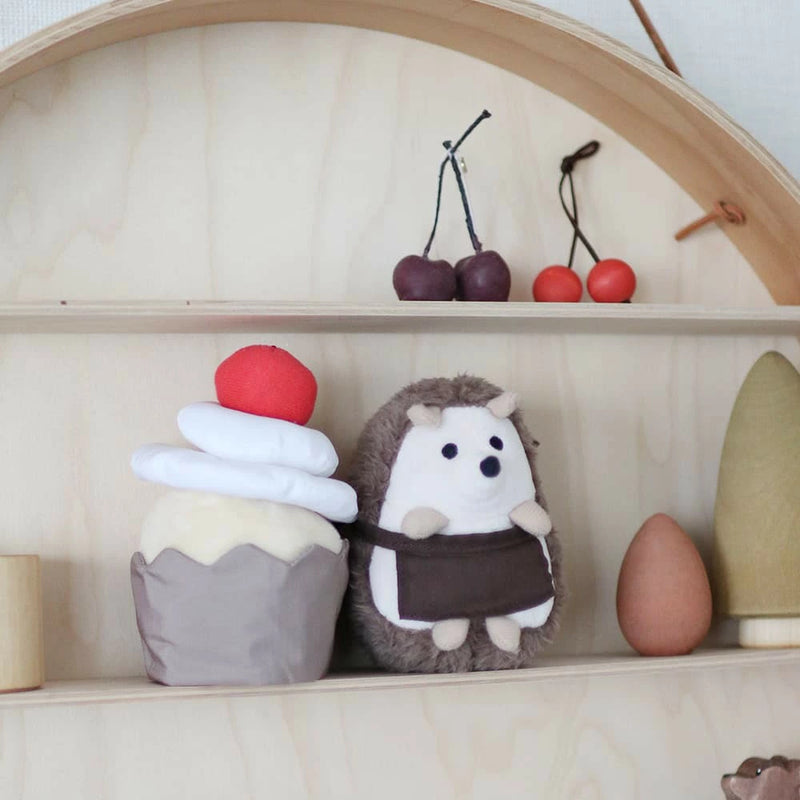 アマノッポ はりねずみくんとカップケーキ 絵本＆ぬいぐるみセット はりねずみ どうぶつ 動物 ファースト絵本 1歳児 1歳半 対象年齢1歳6ヶ月以上