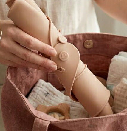 くるくると丸めてコンパクトに